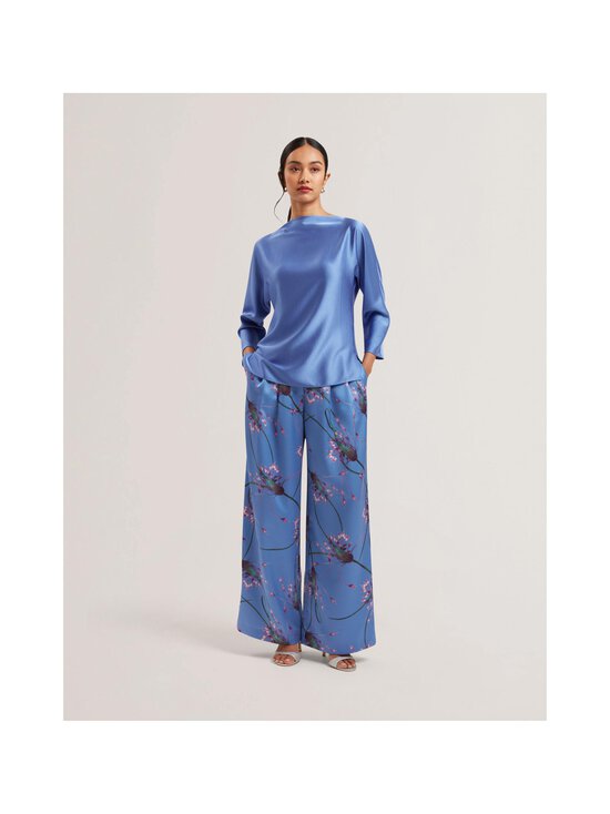 Ted Baker London - Vouga Slash Neck -satiinipaita - LT-BLUE - photo 2 Ted Baker London - Vouga Slash Neck -satiinipaita - LT-BLUE | Stockmann - photo 2