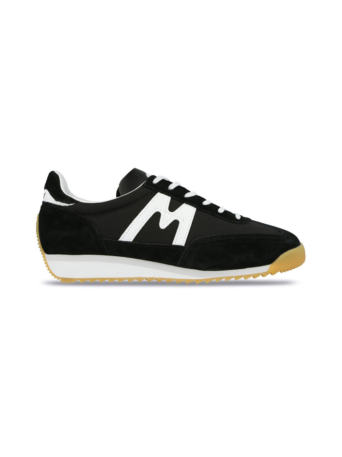 Mestari-sneakerit