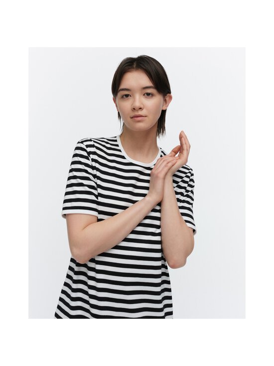 Marimekko - Hetta II Tasaraita naktskrekls - 068 WHITE, BLACK - photo 5 Marimekko - Hetta II Tasaraita naktskrekls - 068 WHITE, BLACK | Stockmann - photo 5