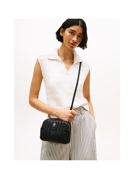 Tommy Hilfiger - Feminine Camera Bag -laukku - BDS BLACK - photo 5 Tommy Hilfiger - Feminine Camera Bag -laukku - BDS BLACK | Stockmann - photo 5