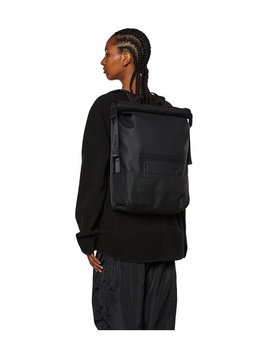 Rains - Trail Rolltop -reppu - 001 01 BLACK - photo 4 Rains - Trail Rolltop -reppu - 001 01 BLACK | Stockmann - photo 4