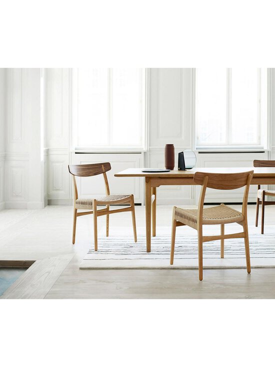 Carl Hansen&Son - CH23-tuoli - BEIGE,RUSKEA,TAMMI - photo 7 Carl Hansen&Son - CH23-tuoli - BEIGE,RUSKEA,TAMMI | Stockmann - photo 7