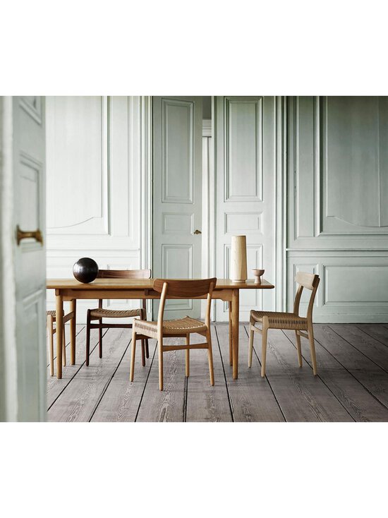 Carl Hansen&Son - CH23-tuoli - BEIGE,RUSKEA,TAMMI - photo 8 Carl Hansen&Son - CH23-tuoli - BEIGE,RUSKEA,TAMMI | Stockmann - photo 8