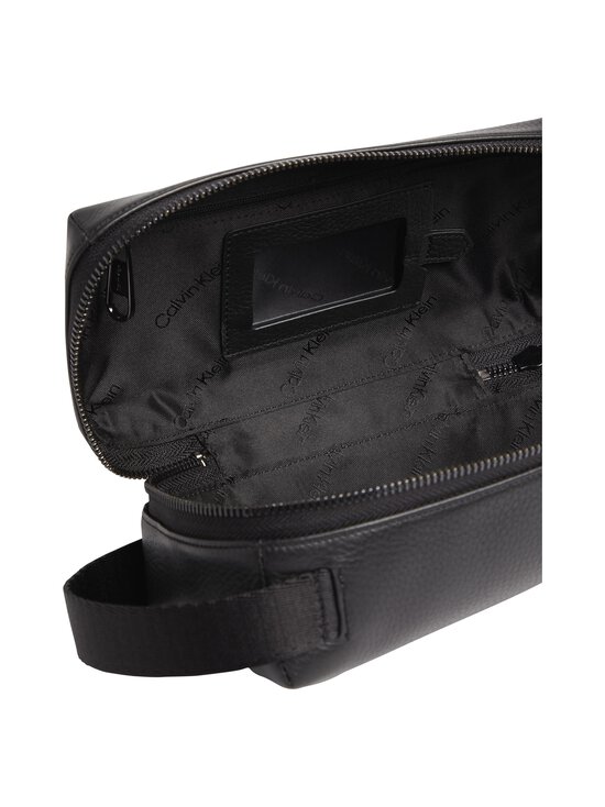 Calvin Klein Bags & Accessories - Higiēnas piederumu somiņa - BAX CK BLACK - photo 3 Calvin Klein Bags & Accessories - Higiēnas piederumu somiņa - BAX CK BLACK | Stockmann - photo 3