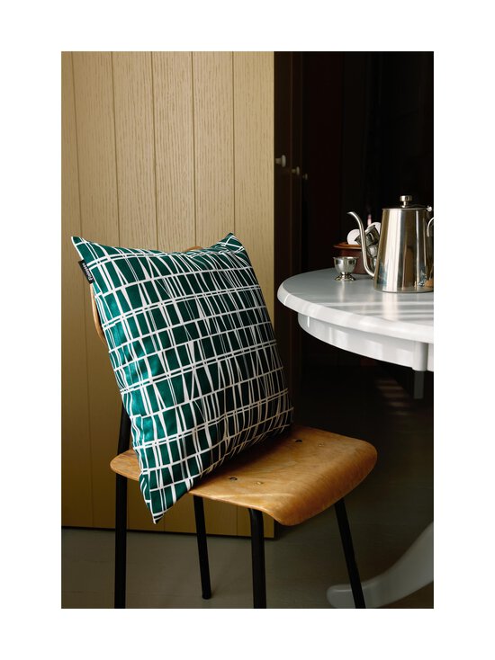 Finlayson - Dekoratiivpadi Coronna 48 x 48 cm - DARK GREEN - photo 2 Finlayson - Dekoratiivpadi Coronna 48 x 48 cm - DARK GREEN | Stockmann - photo 2