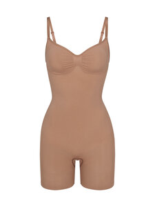 SKIMS - Seamless Sculpt Mid Thigh -shortsibody - SIENNA | Stockmann