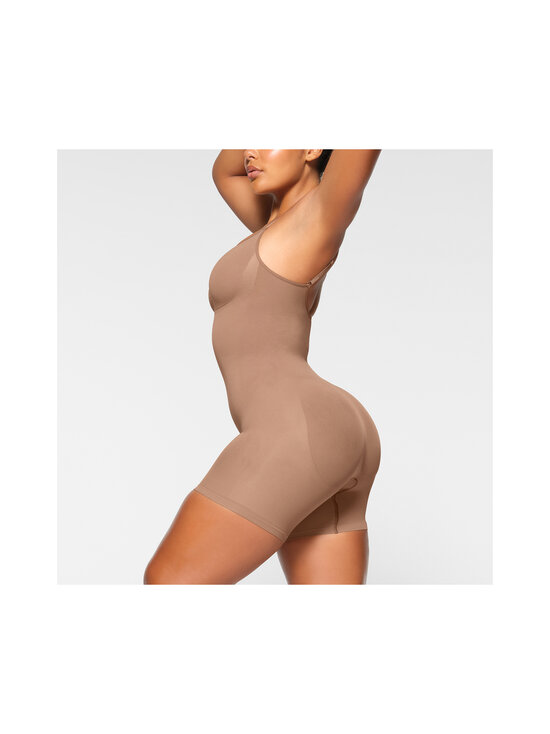 SKIMS - Seamless Sculpt Mid Thigh -shortsibody - SIENNA | Stockmann - photo 4