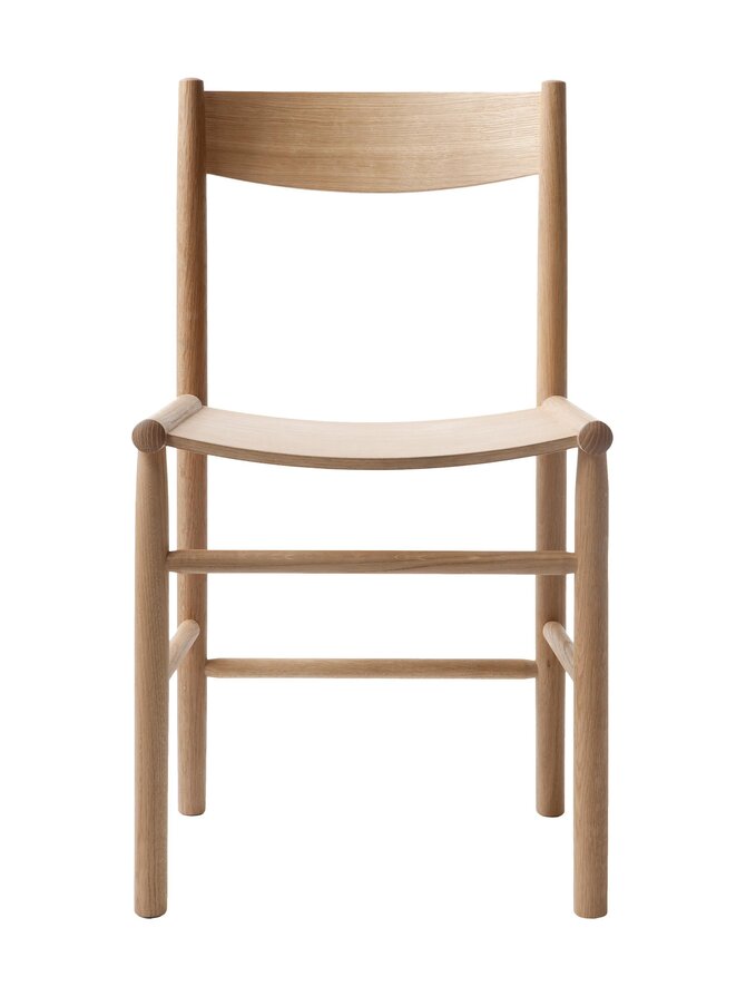 Oak lacquer chair