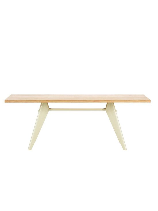 Prouvé EM -ruokapöytä