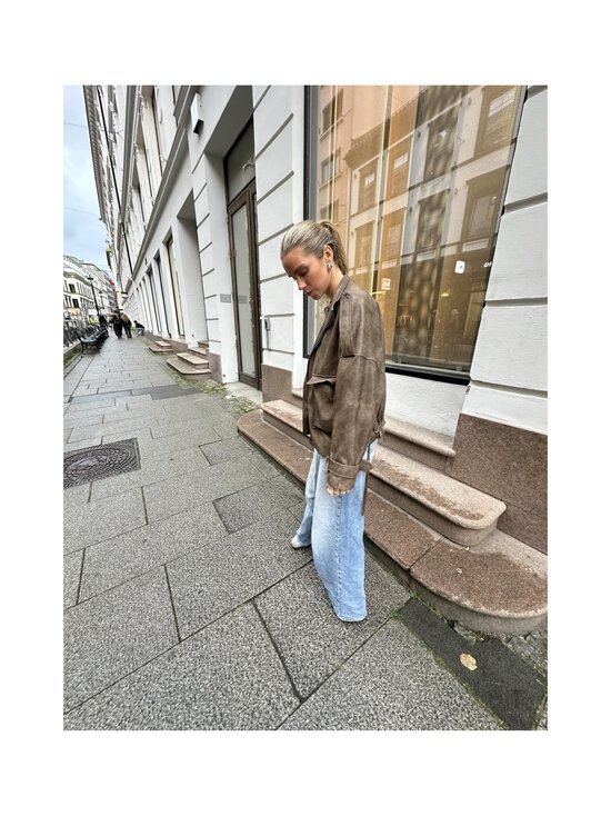 Object - Kunstnahast tagi ObjLama Biker - MOREL - photo 7 Object - Kunstnahast tagi ObjLama Biker - MOREL | Stockmann - photo 7