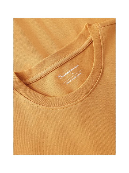 Knowledge Cotton Apparel - Loke Badge T-krekls - 1484 APPLE CINNAMON | Stockmann - photo 3