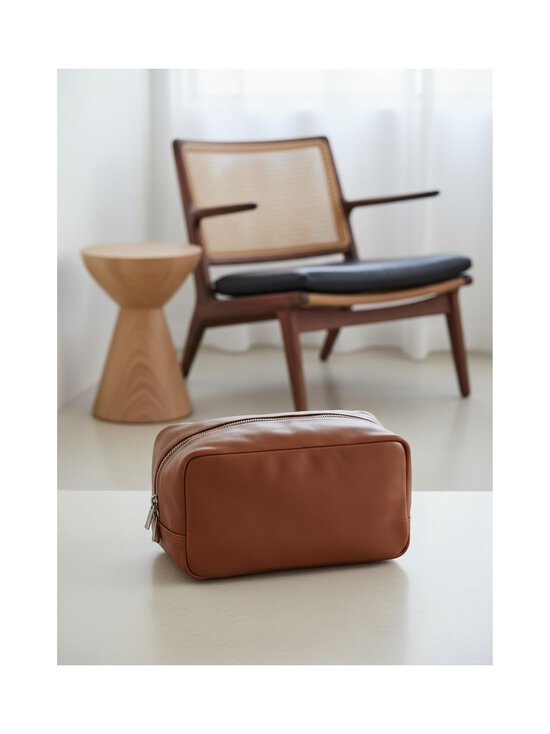 CONSTRUE - James kosmētikas somiņa - BROWN | Stockmann - photo 3