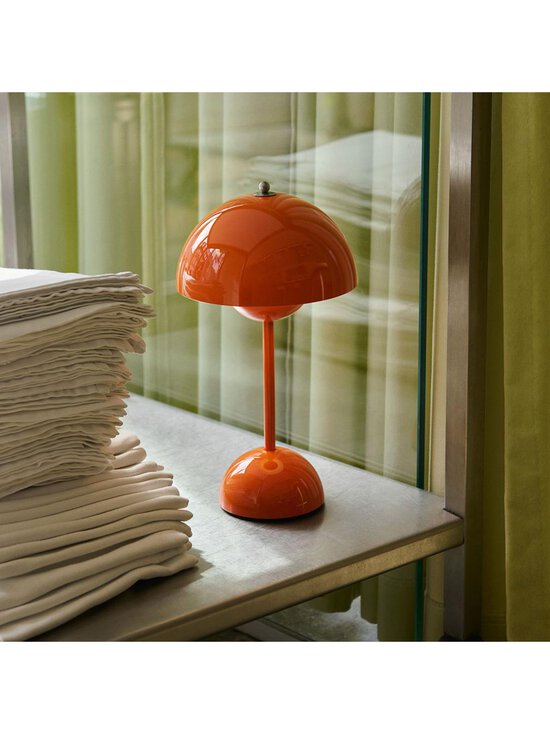 &Tradition - Flowerpot VP9 -pöytävalaisin ladattava zesty orange - ORANGE | Stockmann - photo 4