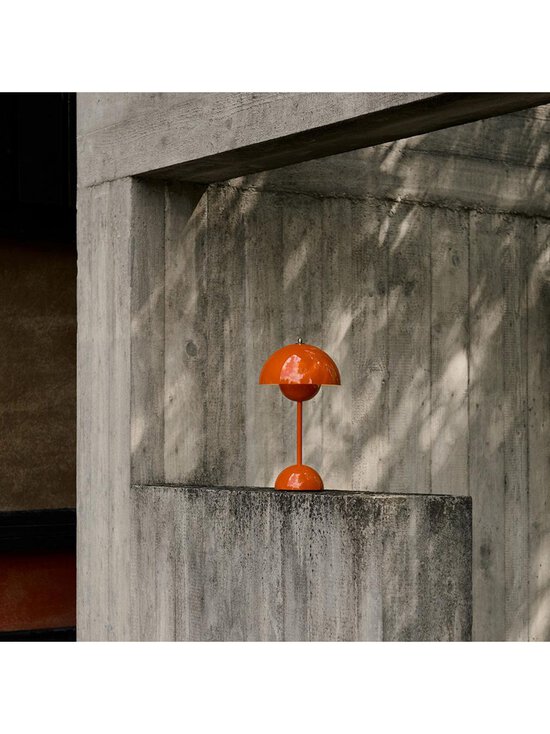 &Tradition - Flowerpot VP9 -pöytävalaisin ladattava zesty orange - ORANGE | Stockmann - photo 7