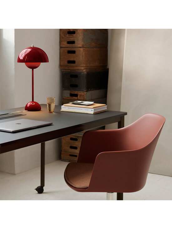 &Tradition - Flowerpot VP3 -pöytävalaisin - PUNAINEN - photo 4 &Tradition - Flowerpot VP3 -pöytävalaisin - PUNAINEN | Stockmann - photo 4