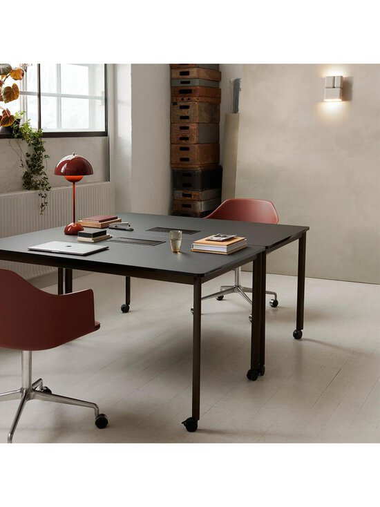 &Tradition - Flowerpot VP3 -pöytävalaisin - PUNAINEN - photo 6 &Tradition - Flowerpot VP3 -pöytävalaisin - PUNAINEN | Stockmann - photo 6