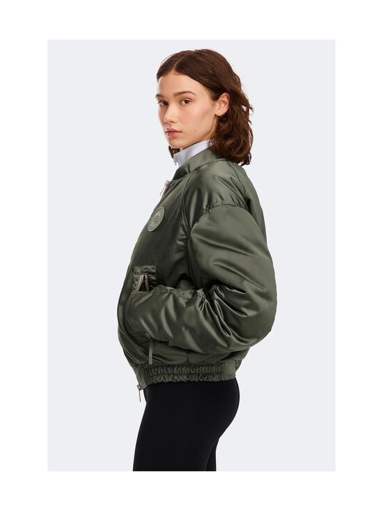 Canada Goose - Jade Bomber pilota jaka - 9852 SAGEBRUSH-ARMOISE - photo 6 Canada Goose - Jade Bomber pilota jaka - 9852 SAGEBRUSH-ARMOISE | Stockmann - photo 6