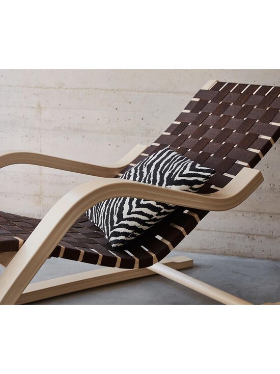 Artek - Zebra-tyynynpäällinen 40x40 cm - MUSTA,VALKOINEN - photo 2 Artek - Zebra-tyynynpäällinen 40x40 cm - MUSTA,VALKOINEN | Stockmann - photo 2