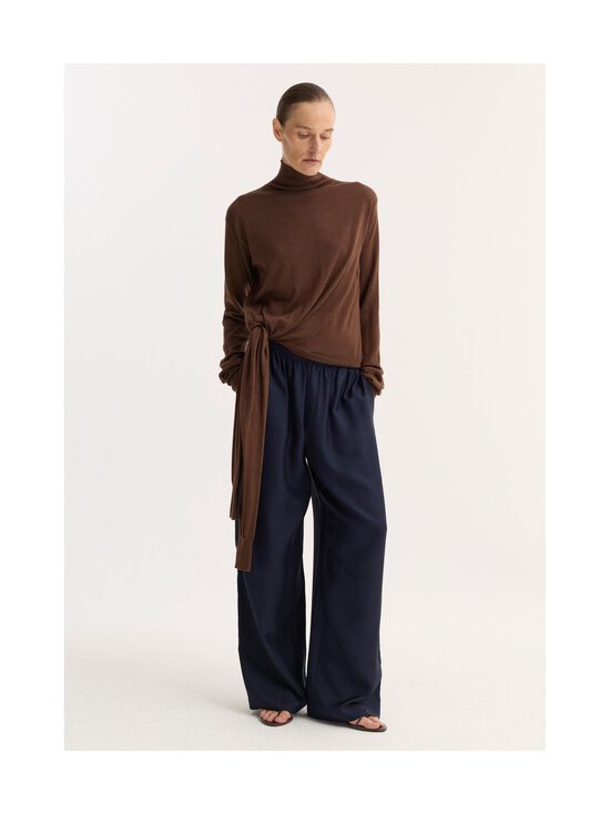 Róhe - Leveälahkeiset silkkihousut - 402_512 NIGHT | Stockmann - photo 2