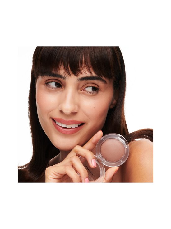 MAC - Glow Play Blush -poskipuna - TRUE HARMONY - photo 4 MAC - Glow Play Blush -poskipuna - TRUE HARMONY | Stockmann - photo 4