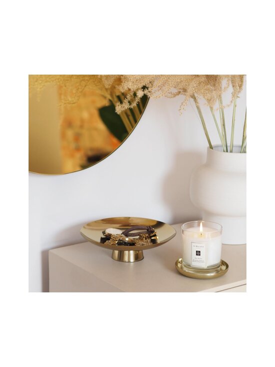 Jo Malone London - Red Roses -tuoksukynttilä 200 g - NOCOL - photo 3 Jo Malone London - Red Roses -tuoksukynttilä 200 g - NOCOL | Stockmann - photo 3