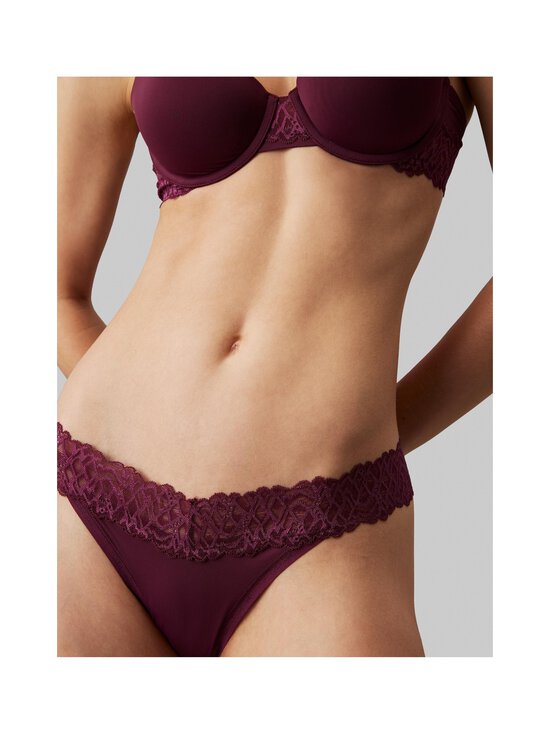 Calvin Klein Underwear - Stringid CK Attraction Thong - VER MAUVE WINE - photo 6 Calvin Klein Underwear - Stringid CK Attraction Thong - VER MAUVE WINE | Stockmann - photo 6