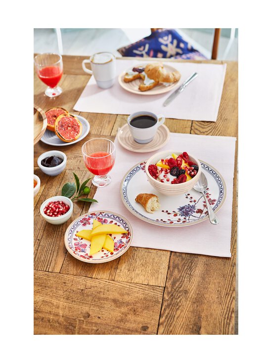 Villeroy & Boch - Artesano Provençal Lavender maizes šķīvis 16 cm - VALKOINEN/SININEN/PUNAINEN | Stockmann - photo 2