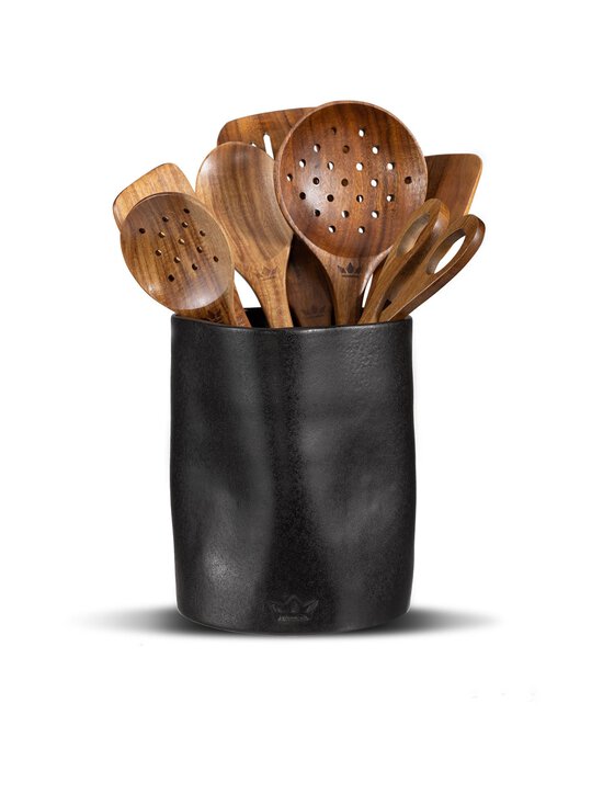 DUTCHDELUXES - Dented Crock -teline keittiövälineteline, Ø14,5 cm - BM BLACK MATT - photo 1 DUTCHDELUXES - Dented Crock -teline keittiövälineteline, Ø14,5 cm - BM BLACK MATT | Stockmann - photo 1