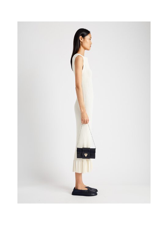 Proenza Schouler - Flip Chain Clutch -nahkalaukku - 001 BLACK - photo 3 Proenza Schouler - Flip Chain Clutch -nahkalaukku - 001 BLACK | Stockmann - photo 3