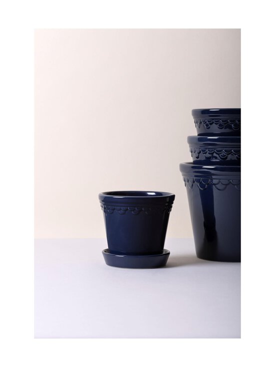Bergs Potter - Køpenhavner Glazed Sapphire Blue -ruukku ja aluslautanen 16 cm - SAPPHIRE BLUE SAPPHIRE BLUE | Stockmann - photo 4