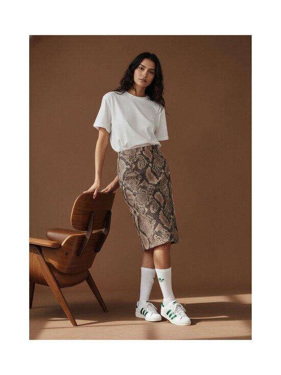adidas Originals - Smooth Satin svārki - KX1894 LINEN/MAGBEI | Stockmann - photo 10