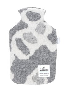 Lapuan Kankurit - Saimaannorppa-kuumavesipullo - VALKO-HARMAA | Stockmann