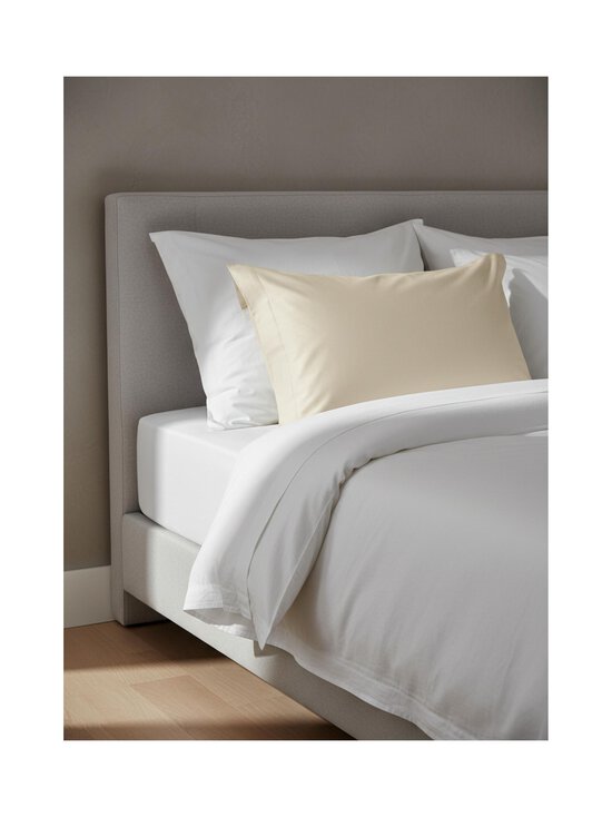 Villa Stockmann - Lago bambusa satīna spilvendrāna 50 x 60 cm - SAND | Stockmann - photo 2