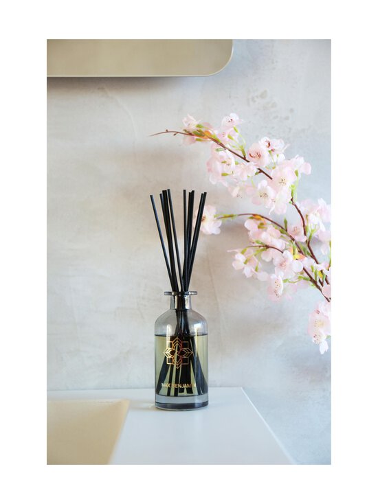 Max Benjamin - Kyoto Blossom Luxury -tuoksudiffuuseri 150 ml - PINK | Stockmann - photo 3