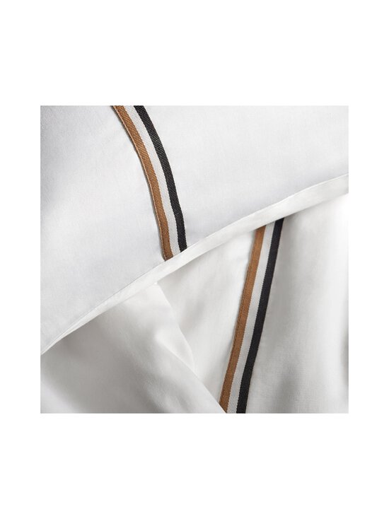 Hugo Boss - Blinea-satiinityynyliina - WHITE - photo 2 Hugo Boss - Blinea-satiinityynyliina - WHITE | Stockmann - photo 2