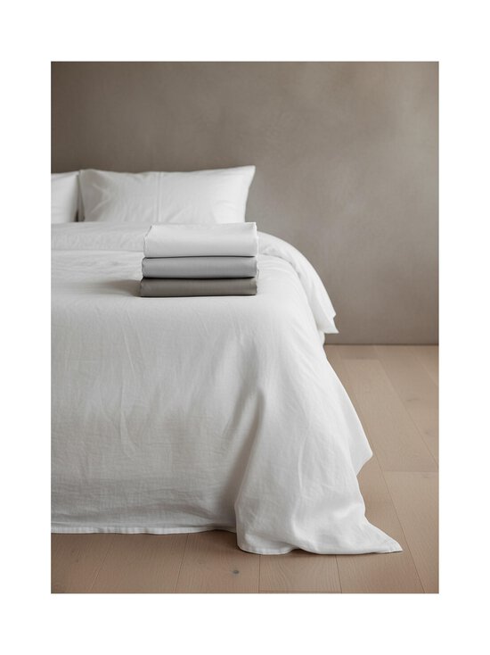 Finlayson - Satin-aluslakana, 150 x 270 cm - VALKOINEN | Stockmann - photo 2