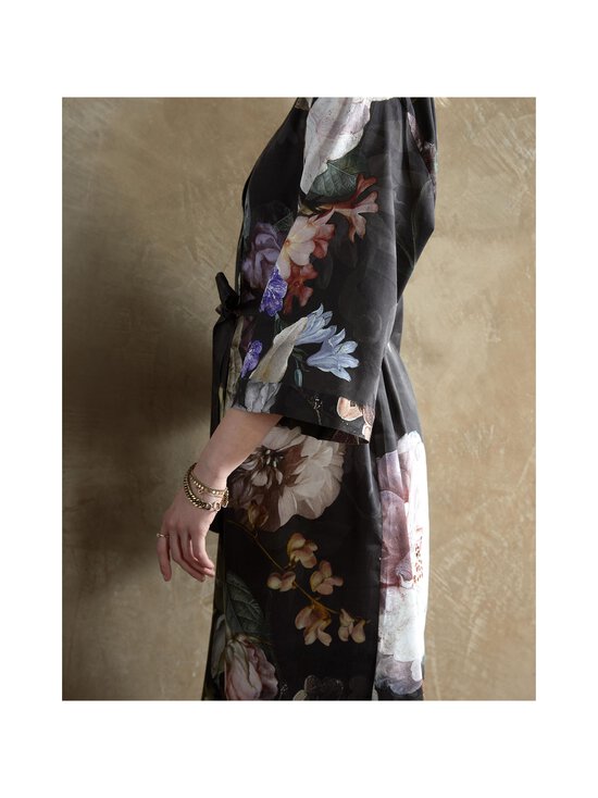 Essenza - Sarai Fleur Festive Kimono -aamutakki - BLOOMING BLACK | Stockmann - photo 5