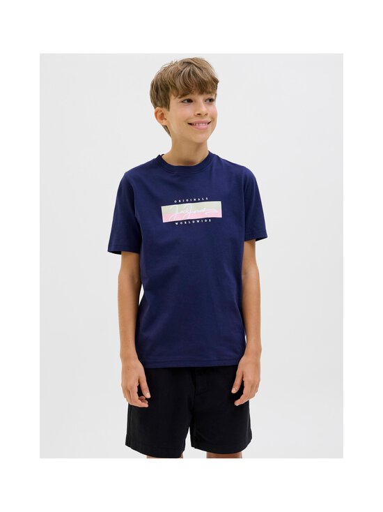 JACK & JONES junior - JorFrederiksberg Boxscript t-krekls - OCEAN CAVERN PRINT:SS25 - photo 2 JACK & JONES junior - JorFrederiksberg Boxscript t-krekls - OCEAN CAVERN PRINT:SS25 | Stockmann - photo 2