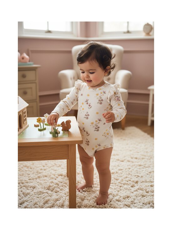 Lil' Atelier - Kombinesoon NbfGavo Slim - COCONUT MILK AOP:FLOWER MIX | Stockmann - photo 4