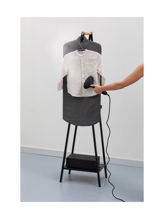 Brabantia - Linn Steam Board -höyrytyslauta - PEPPER BLACK - photo 10 Brabantia - Linn Steam Board -höyrytyslauta - PEPPER BLACK | Stockmann - photo 10