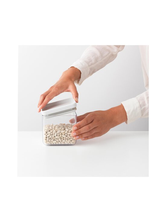 Brabantia - Säilituspurk Square Canister 0,7 l - LIGHT GREY - photo 2 Brabantia - Säilituspurk Square Canister 0,7 l - LIGHT GREY | Stockmann - photo 2