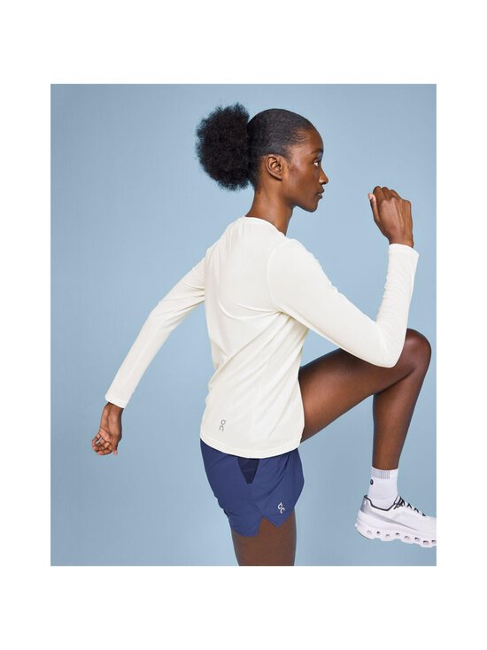 ON - Core Long T-paita - 101 UNDYED-WHITE - photo 4 ON - Core Long T-paita - 101 UNDYED-WHITE | Stockmann - photo 4