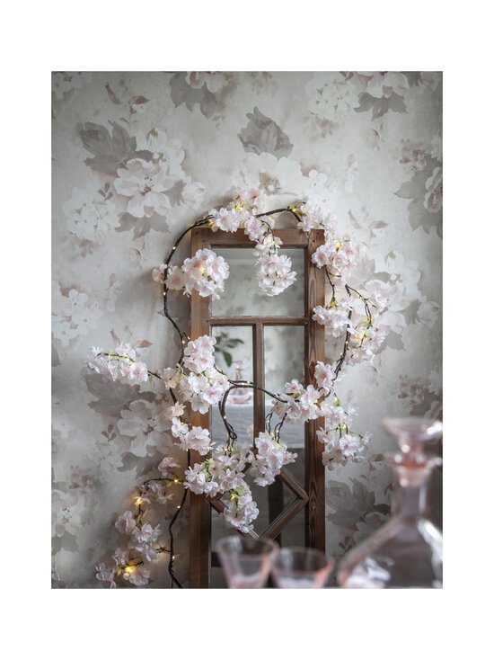 Star Trading - Cherryflower bateriju gaismas virtene 180 x 6 x 6 cm - ROOSA - photo 4 Star Trading - Cherryflower bateriju gaismas virtene 180 x 6 x 6 cm - ROOSA | Stockmann - photo 4