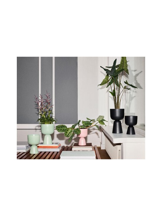 Iittala - Nappula- jalallinen ruukku 320 x 190 mm - BLACK | Stockmann - photo 2