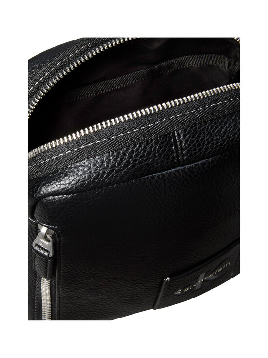 Calvin Klein Bags & Accessories - Bold Pebble Simple Reporter -olkalaukku - UB1 BLACK | Stockmann - photo 3