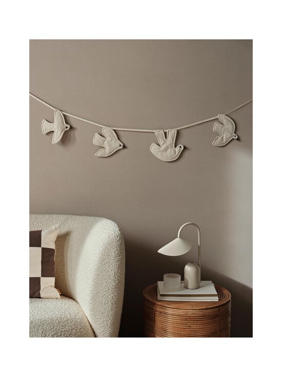 Ferm Living - Arum-pöytävalaisin - CASHMERE - photo 5 Ferm Living - Arum-pöytävalaisin - CASHMERE | Stockmann - photo 5