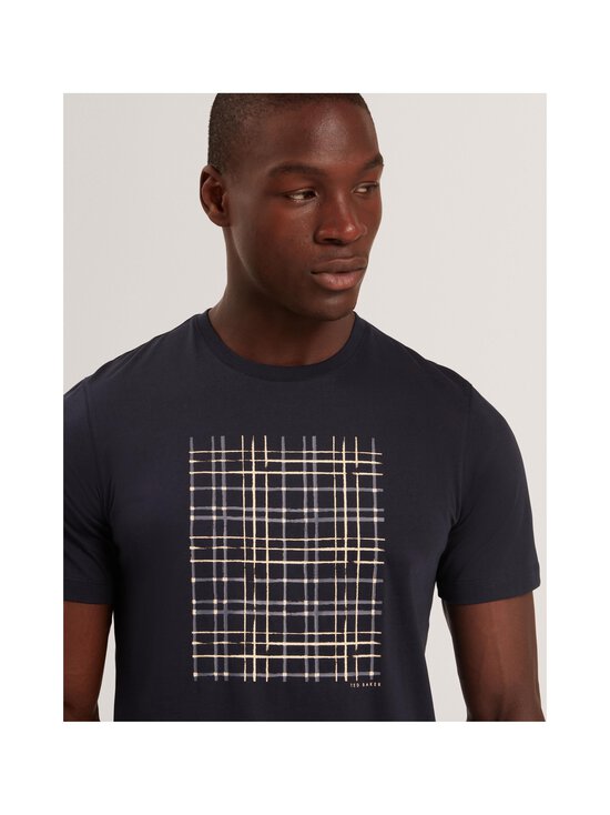 Ted Baker London - Sionan Box Print t-paita - NAVY | Stockmann - photo 4