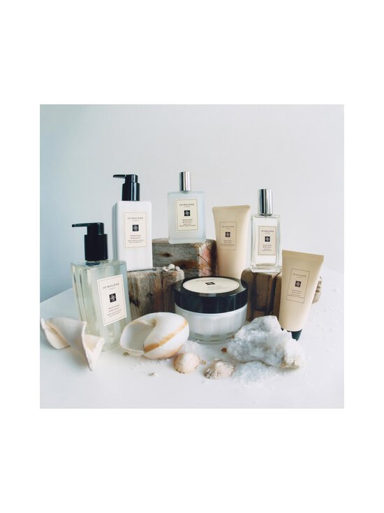 Jo Malone London - Wood Sage & Sea Salt -hiussuihke - NOCOL - photo 4 Jo Malone London - Wood Sage & Sea Salt -hiussuihke - NOCOL | Stockmann - photo 4
