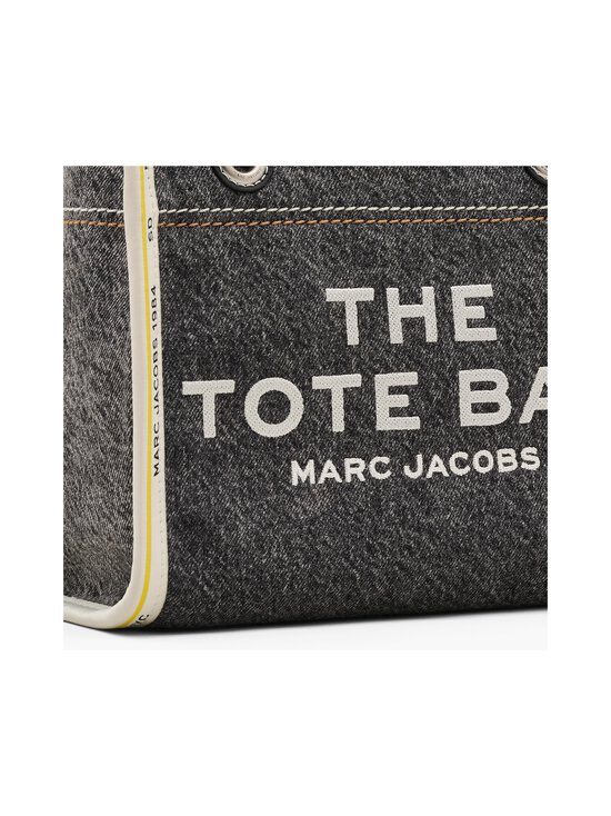 Marc Jacobs - The Denim Small Tote -farkkulaukku - 965 BLACK WASH - photo 6 Marc Jacobs - The Denim Small Tote -farkkulaukku - 965 BLACK WASH | Stockmann - photo 6