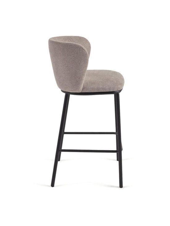 Kave Home - Ciselia-baarijakkara ruskea chenille-kangas / musta metalli K 65 cm - BEIGE | Stockmann - photo 2